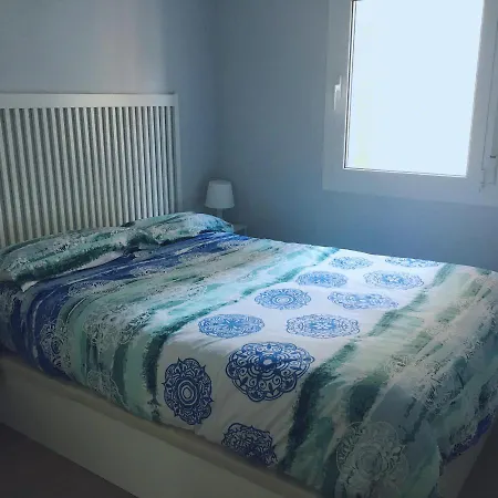 A 50 Mts Playa Con Piscina En Muy Centrico Y Acogedor. Apartment *