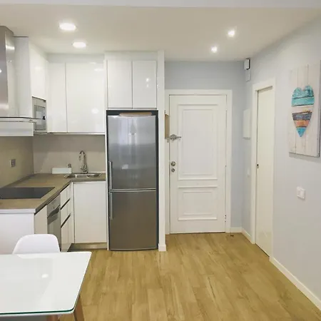 Apartment A 50 Mts Playa Con Piscina En Muy Centrico Y Acogedor. Blanes